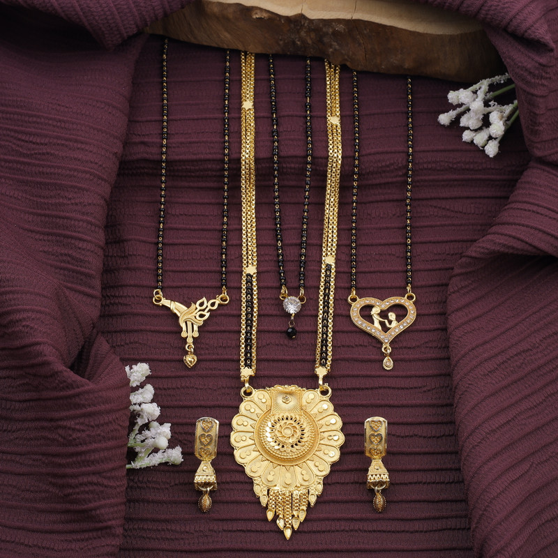 pearl jewelllry Brass Jewel Set(Gold)