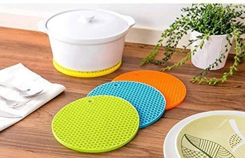 Zyra Silicone Trivet Mats Set, Round Pot Holders Hot Pot Mats Matte Trivet(Pack of 4)