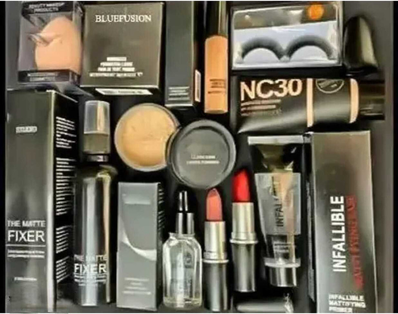 brown blush Beauty Makeup Kit – Complete Cosmetic Gift Box 002