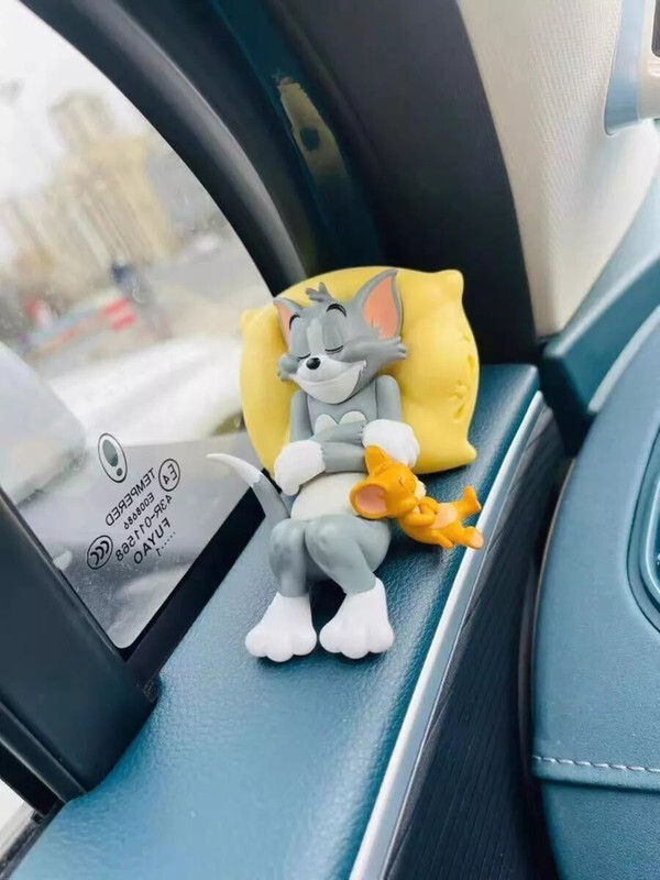 LOVMOTO Car Dashboard Accessories Toy Cartoon Figurine Interior Decoration For Car s674 Car Dashboard Accessories Toy Cartoon Figurine Interior Decoration For Car s674 Car Dashboard Cover(Universal For Car Universal For Car)