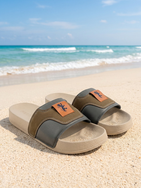 RED TAPE Men Slides(Multicolor , 8)