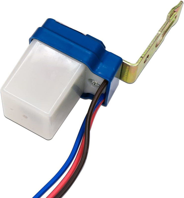 GoodsBazaar AC DC 220V 10A Auto On Off Day/Night Photocell Sensor Photoswitch Light Sensor(White)
