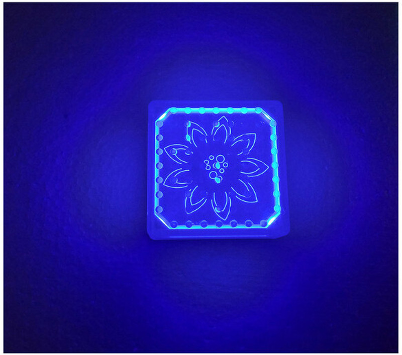 Solar Brick Road Study Light – Blue – Pack of 1