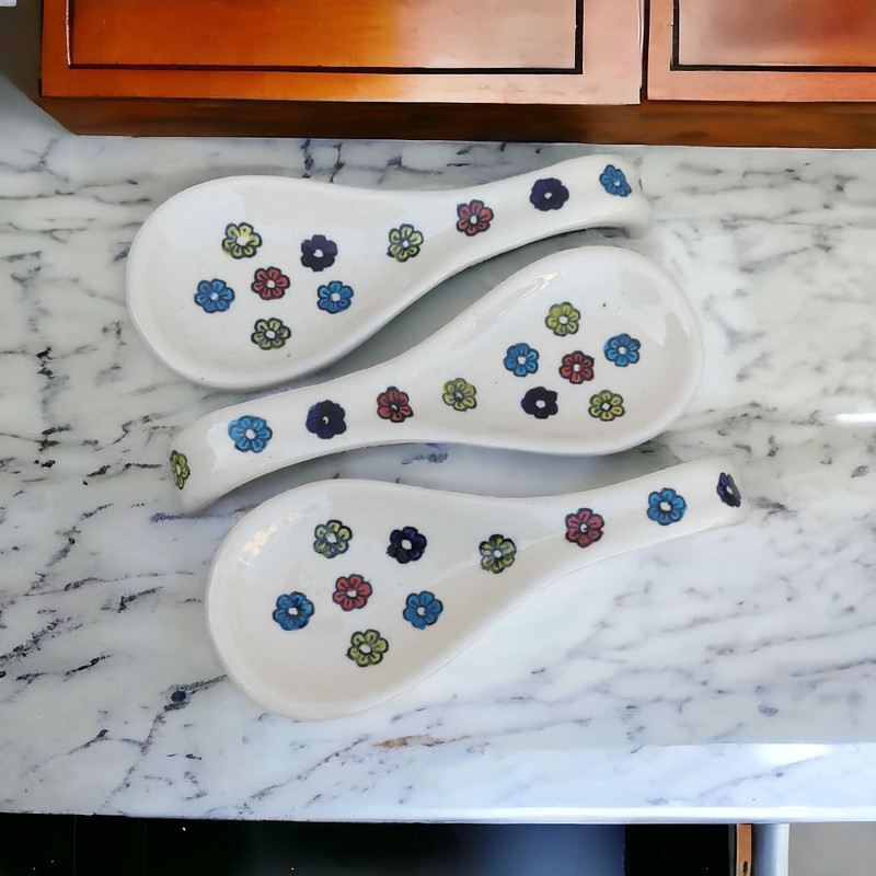 Malaikah 1001_Ceramic Spoon Rest Large Multi Flower Flower Pack of 3 Ceramic Serving Spoon Set(Pack of 3)