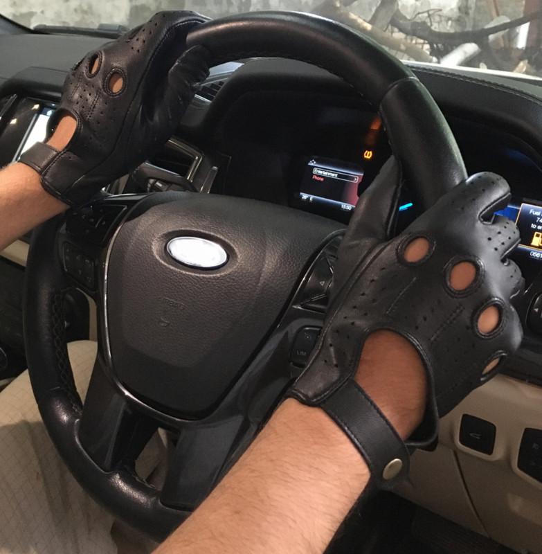 Aim Emporium Genuine Leather Gloves Car Driving Riding Motorcycle Leather Size Medium Driving Gloves(Black)