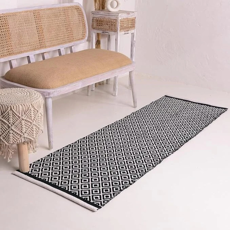 SLAZIE Yellow & White_yoga mat Black 2 mm Yoga Mat