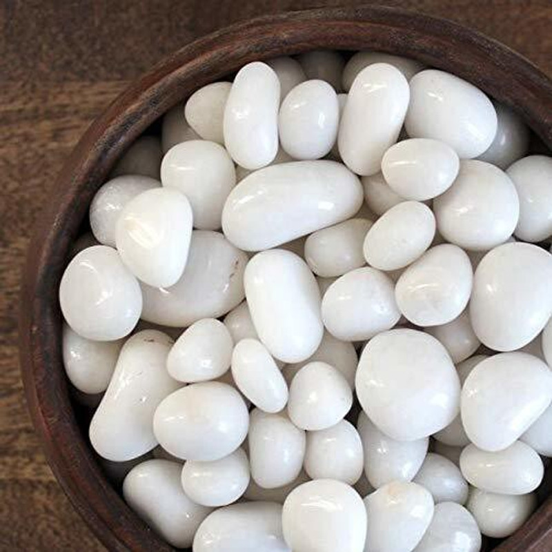 HH ENTERPRISES 500 gm White Polished Pebble Stone For Terrarium, Succulents, Garden Pots Polished Asymmetrical Quartz Pebbles(White 500 g)