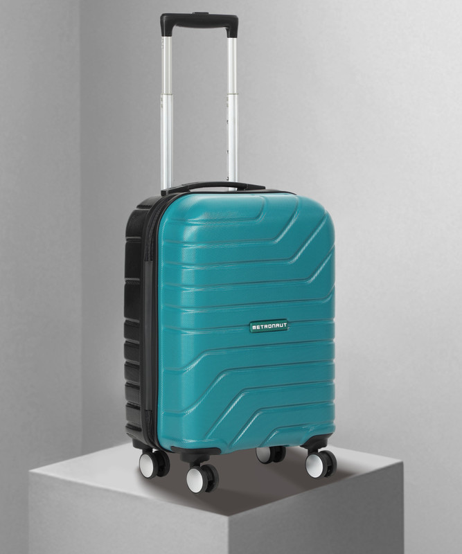METRONAUT Suitcases Starts @899