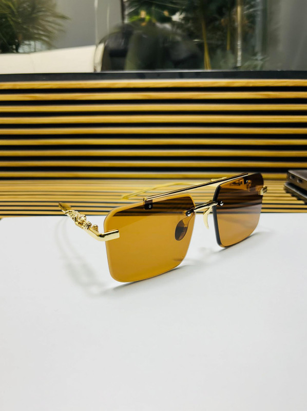 Zeemork Rectangular Sunglasses(For Men & Women, Brown)