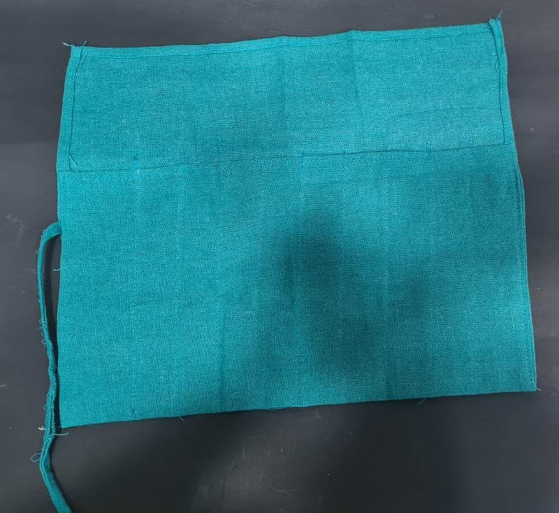 PRAKDENT Drawstring Green 10 Pockets Instrument Pouch, For Dental 1pc /No Surgical Plier(Silk)