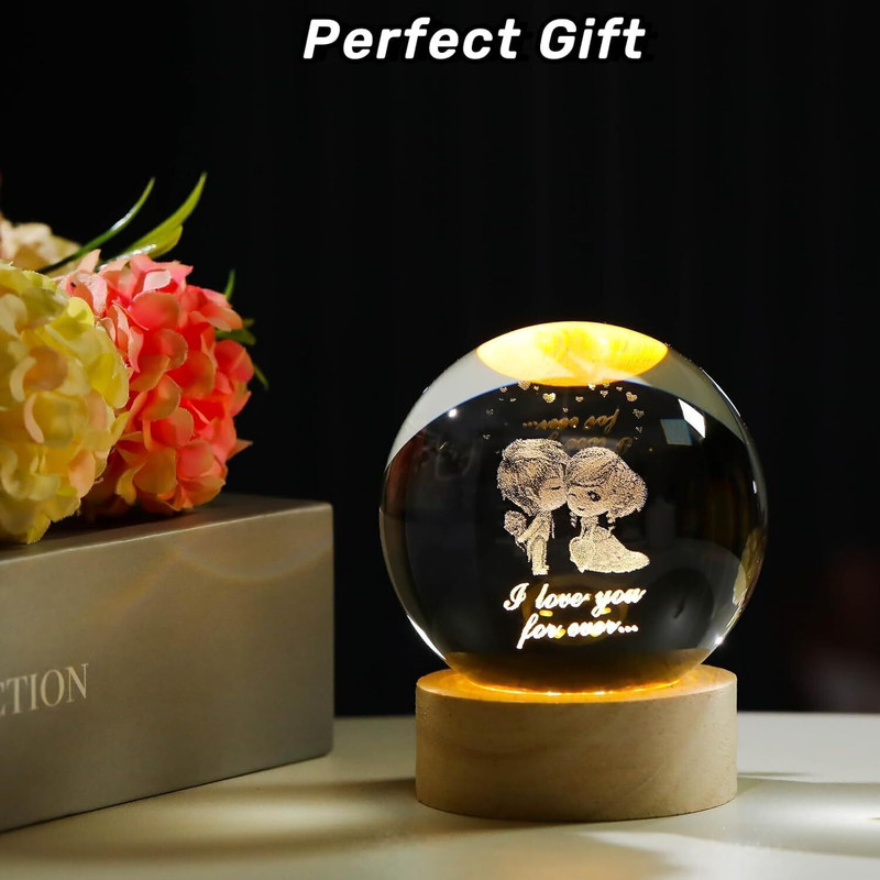 Wengonvila 3D Lovers Crystal Ball Night Light, 6cm (2.4 inch) LED Solar System Crystal_T32 Night Lamp(7 cm, Yellow)