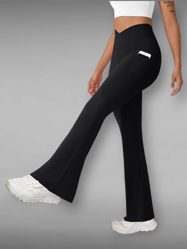 IMPERATIVE Solid Women Black Tights