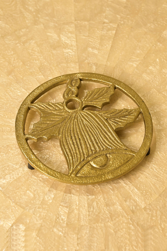 Home Decor Hangout HDH1400 GOLD Trivet(Pack of 1)