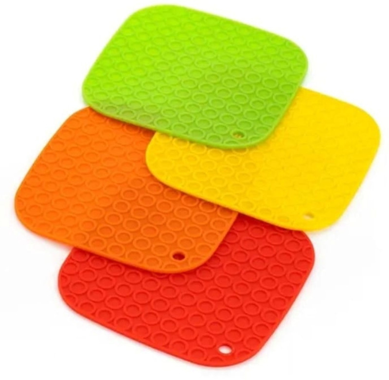 Kaan Heat Resistant Silicone Pot Holder & Trivet Pad Set for Kitchen Heat Resistant Silicone Pot Holder & Trivet Pad Set for Kitchen Trivet(Pack of 4)