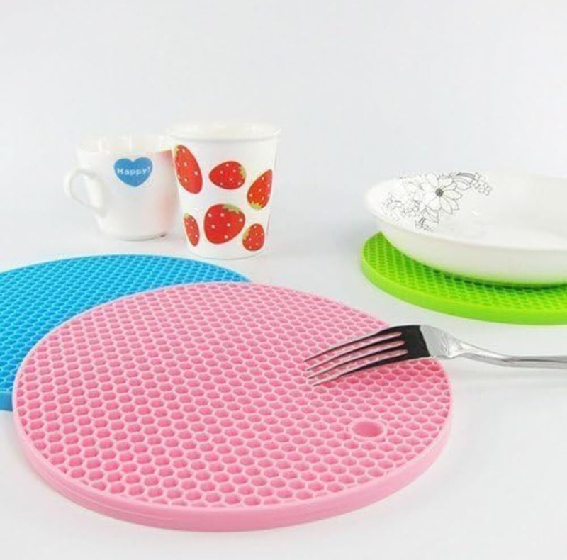 Dreamy Delights Silicone Trivet Mats - Thick and High Heat Resistant mats for Hot Pans Silicone Trivet(Pack of 4)