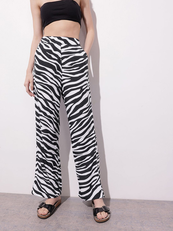 Dressberry Regular Fit Women Black Trousers