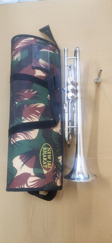 new jaibharat musicals trumpet bb nd(nadirali) model silver with army bag Bb Trumpet(Glossy)