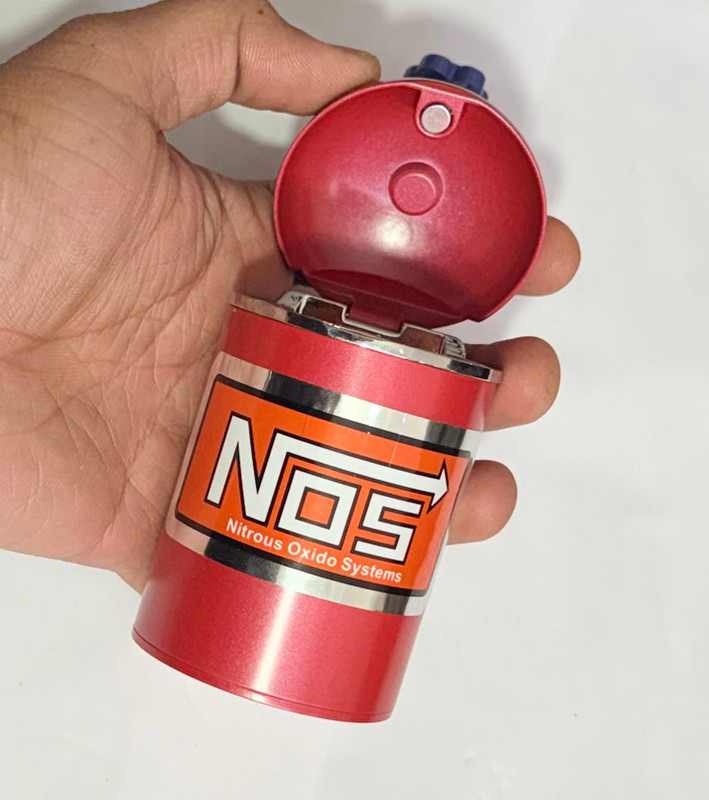 Auto MT RED Metal NO_S Ashtray, Car Portable Ashtray with Lid Smell Proof Universal Turbo Charger