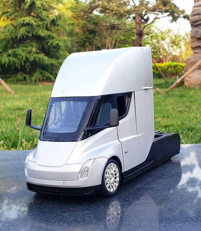 Arizuul NEW Teslaa Toy Truck Semi Truck Head Toy Car Best B(Silver, Pack of: 1)