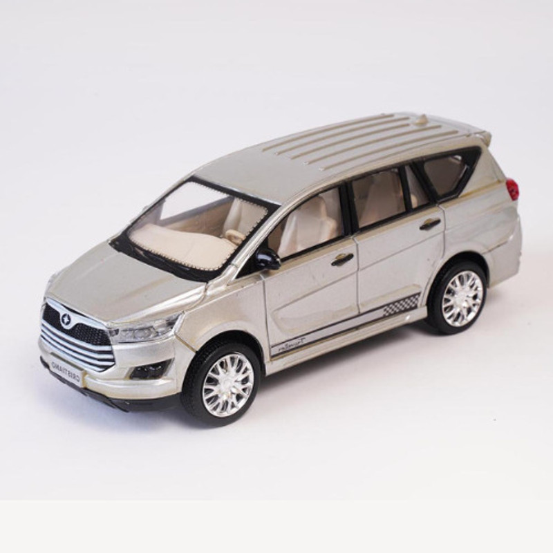 HANAL Cristiano 2.0 SUV Car with Pull-Back Toy for Kids(Silver, Pack of: 1)