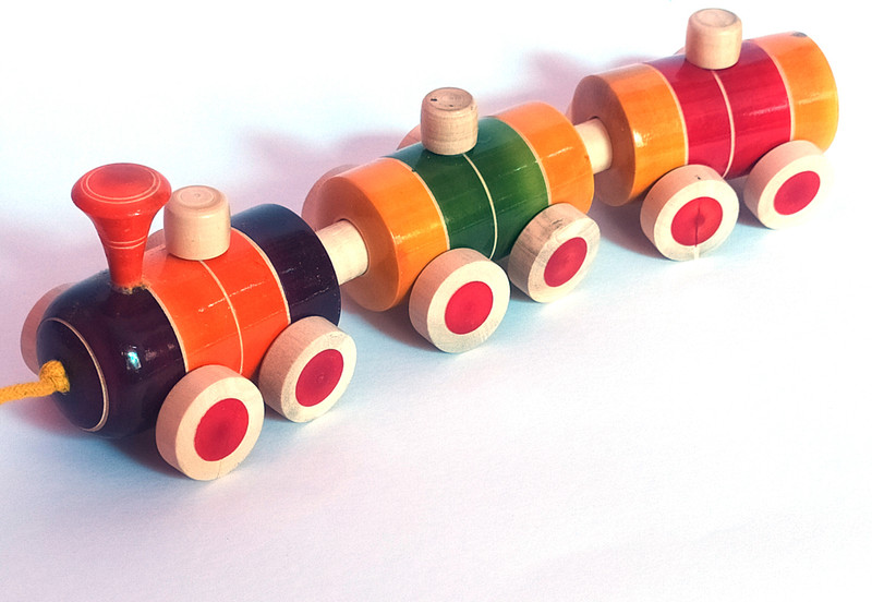 Neels Wooden Toy Train Pull Along Toys and Wooden Car Toy(Multicolor)