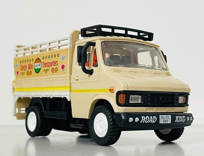 viaan world New Miniature Model of Truck 407(Multicolor, Pack of: 1)