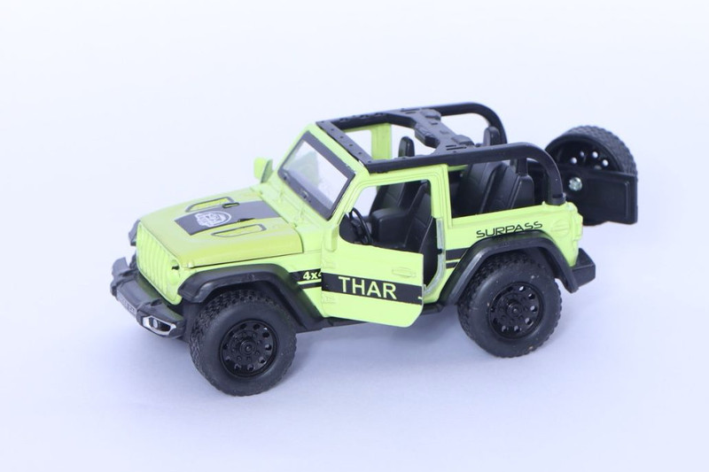 Aavya Hub Green Thar Jeep Toy Car Metal Die-Cast | 1:32 Scale Pull Back Model(Green, Pack of: 1)