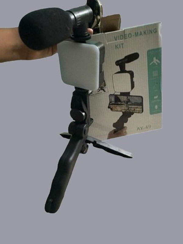 AAKASH Video Making Kit with Camera, Mic, Tripod & LED Light Set NA Voice Recorder(5 inch Display)