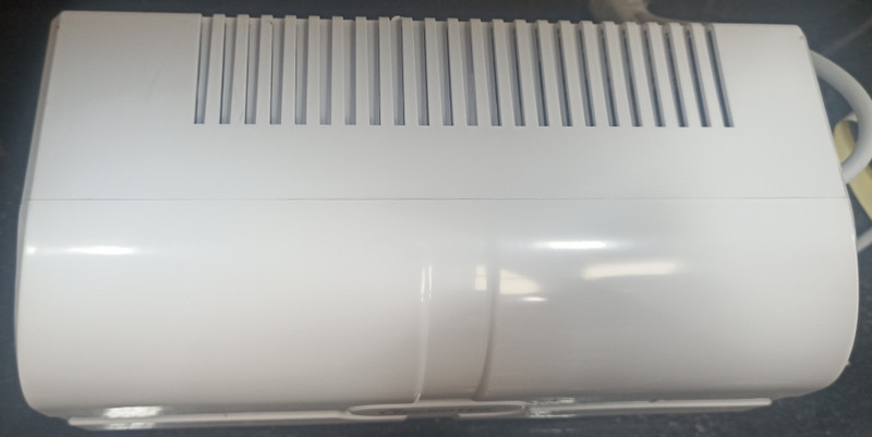 Microtek complete power solution Pearl EM4130+ Voltage stabilizer(White)