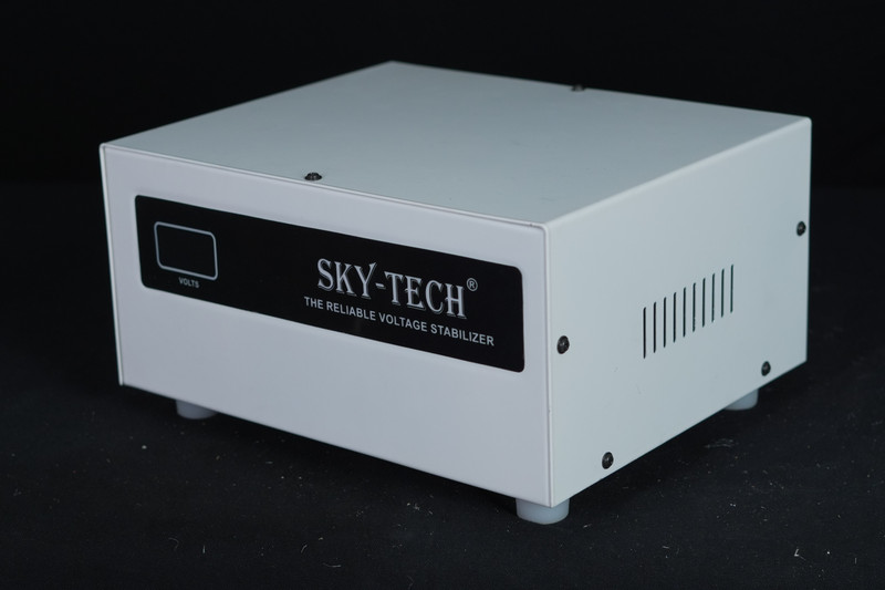 SUPER SKY TECH Aluminium 2KVA/90V Mainline Power Control Unit for Home and Industrial Use Stabilizers(White)