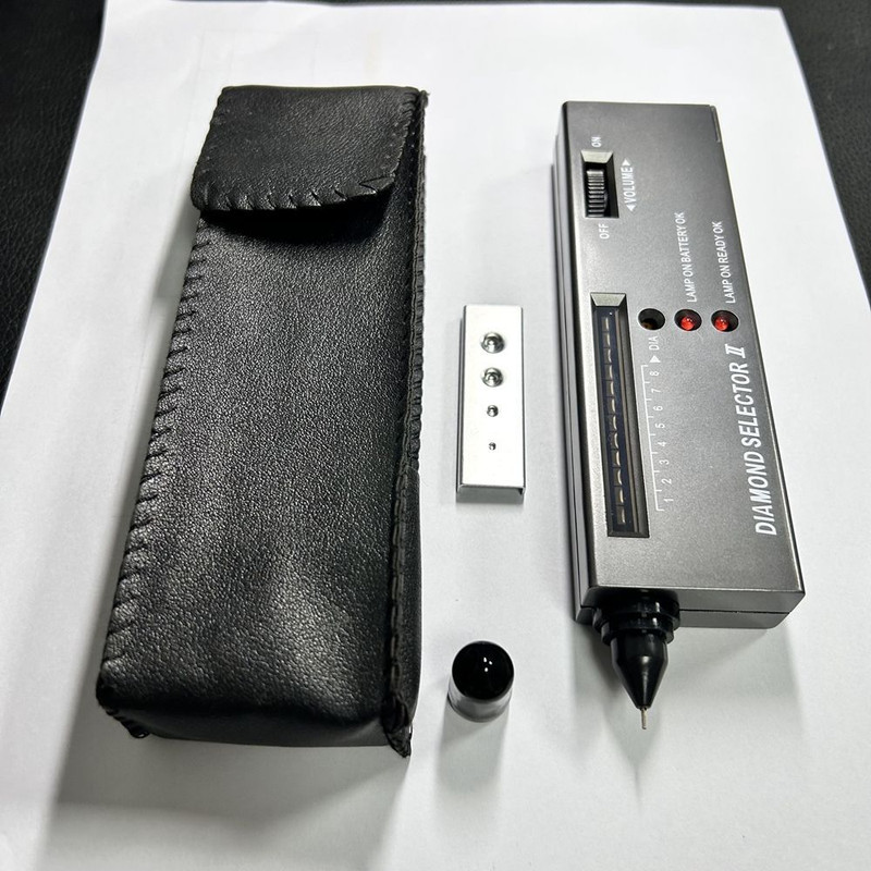 A&S TOOLSHOP Original Gem Tester Machine Jewelry Diamond Tester Digital Voltage Tester