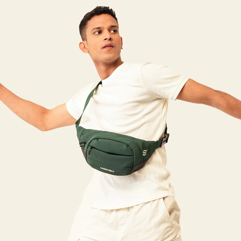 Assembly Cross Body Fanny Pack for Men & Women with Adjustable Strap for Comfort Travel Waist Bag(Green)