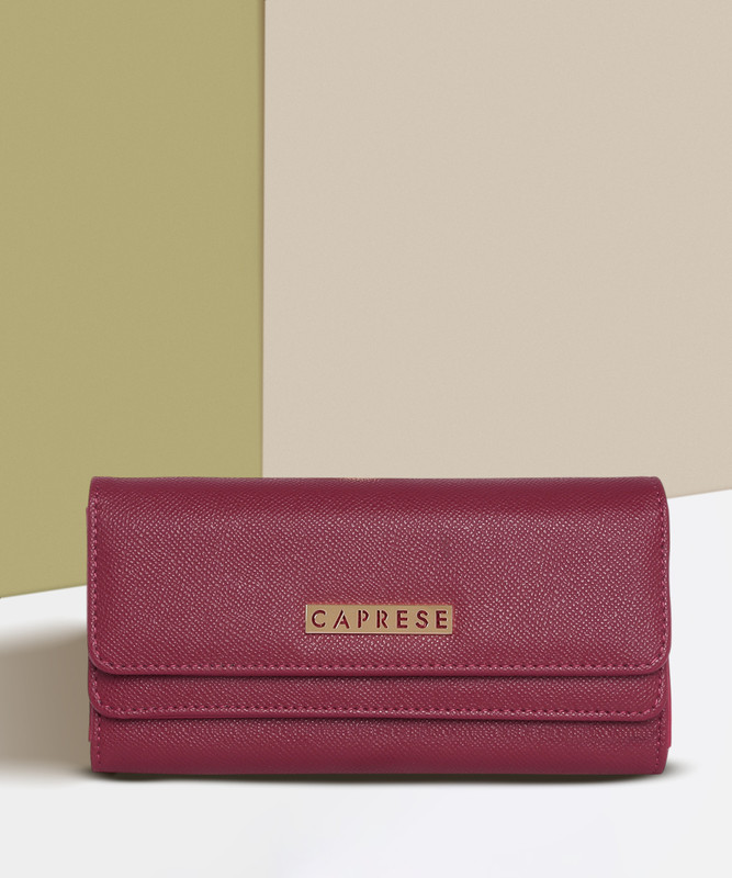 METRO Women Casual Maroon Artificial Leather Wallet