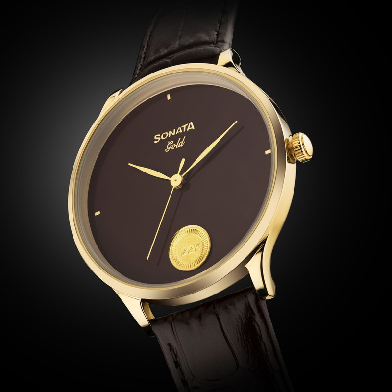 SONATA Sonata - Gold AT 2026 Sonata Gold Regal Maroon Dial With 22 Karat Gold Coin on Dial Analog Watch  - For Men