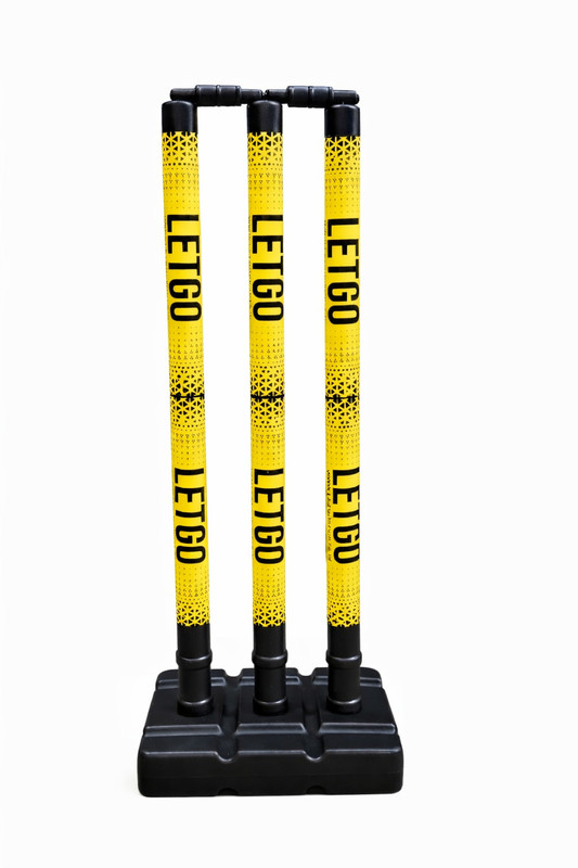 LETGO YELLOW PLASTIC STUMPS(Yellow, Black)