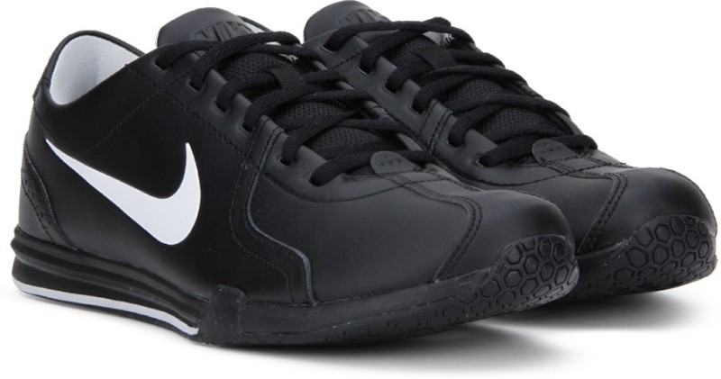 Nike CIRCUIT TRAINER II Training Shoes For Men - Buy BLACK / WHITE PURE  PLATINUM Color Nike CIRCUIT TRAINER II Training Shoes For Men Online at  Best Price - Shop Online for