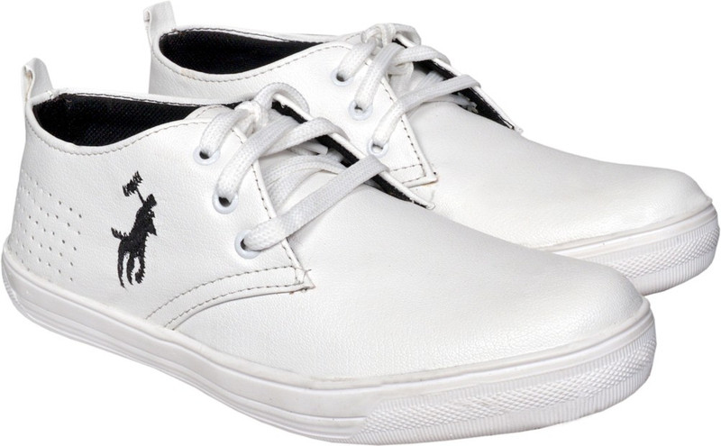 popular white sneakers