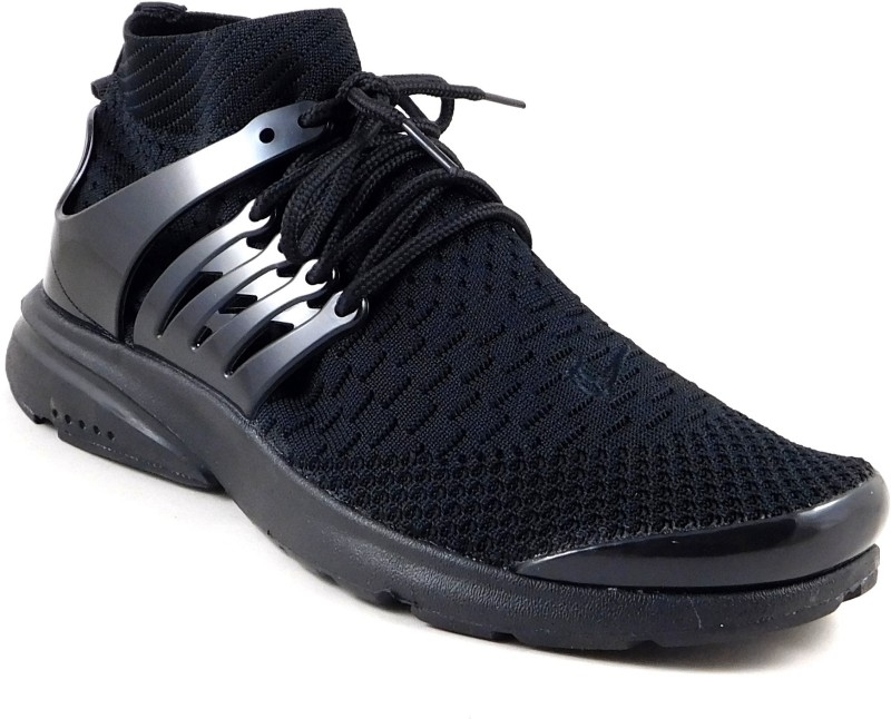 air sports shoes black