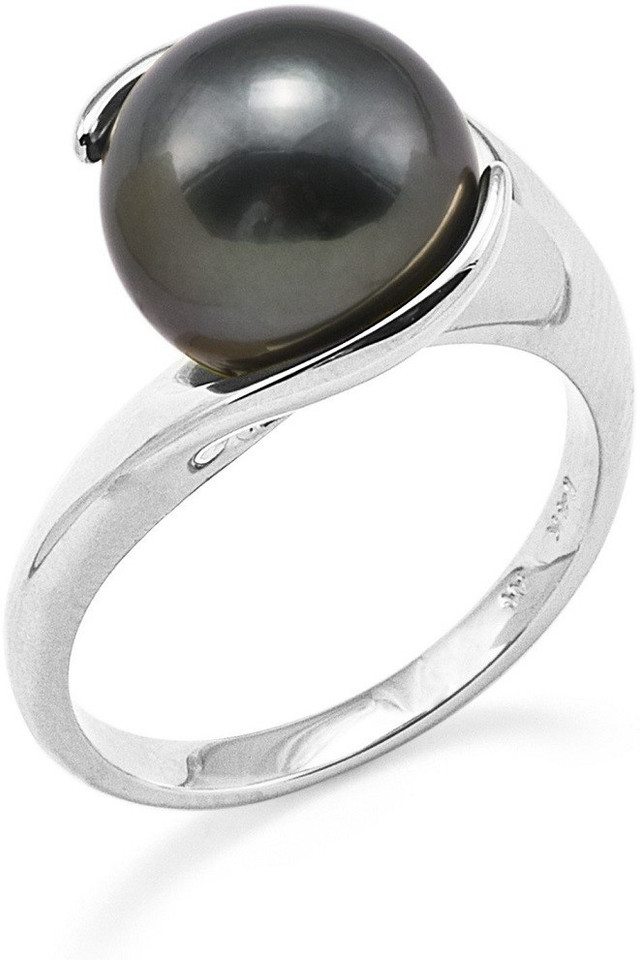 black pearl ring