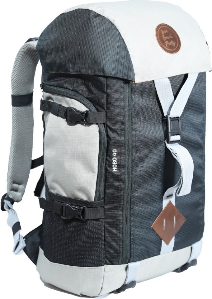 laptop backpack with waist belt