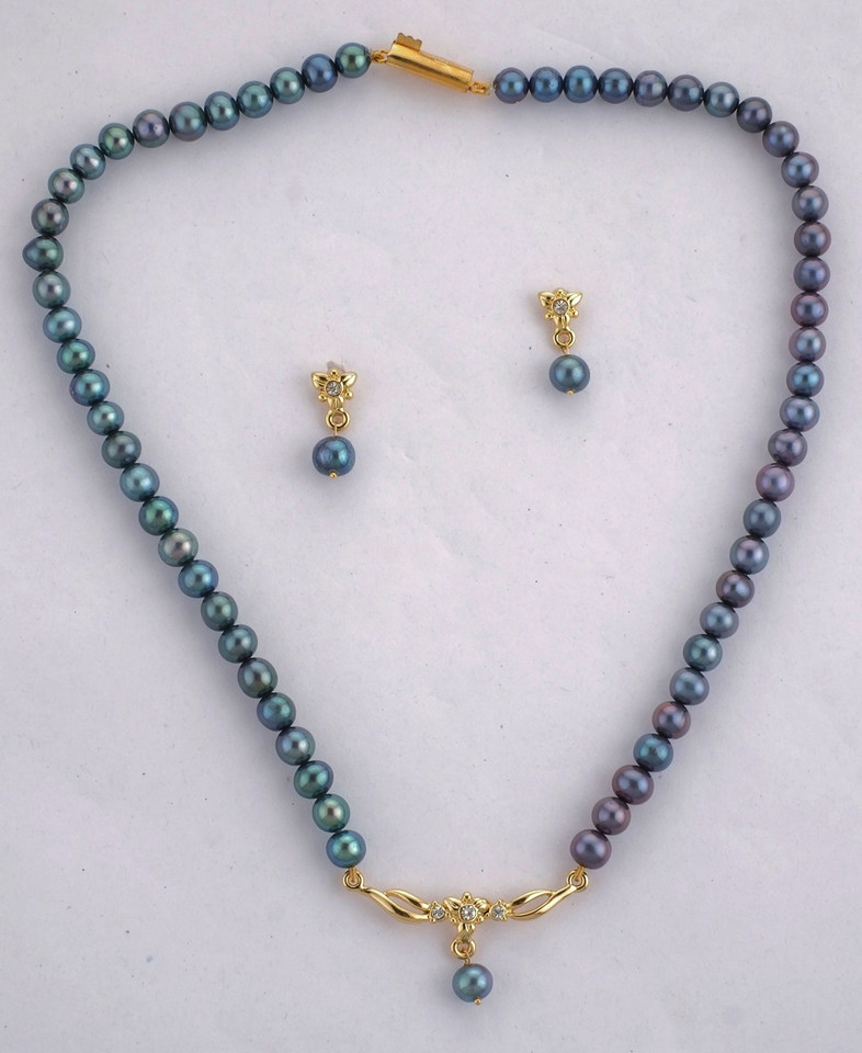 Buy CHANDRANI PEARLS Brass Jewel Set 