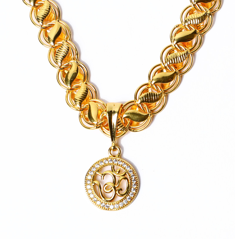 DIPALI gold plated locket with chain om 