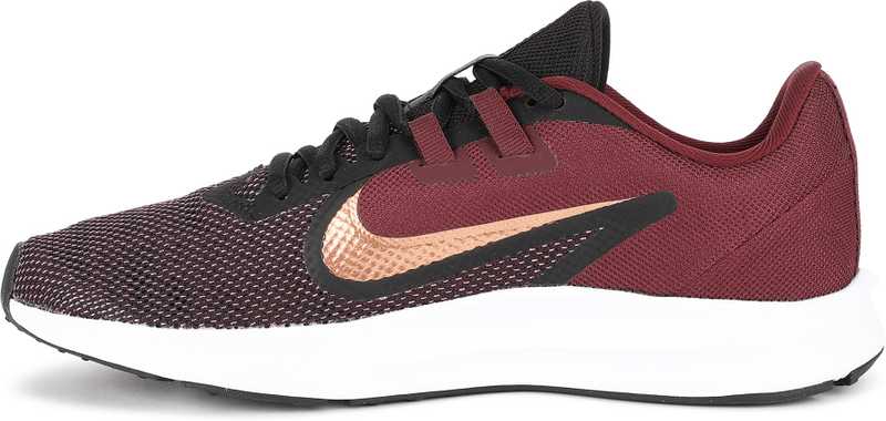 Tennis shoes e tennis Tennis shoes e tennis