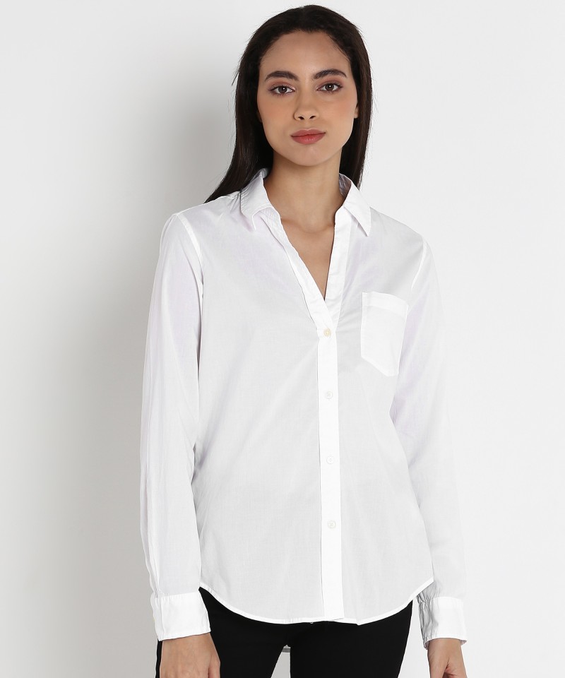 gap ladies white shirt