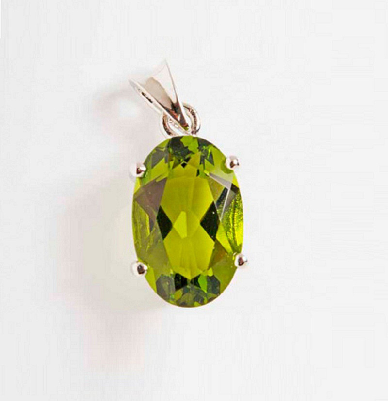 RATAN BAZAAR Peridot Ring Natural stone 