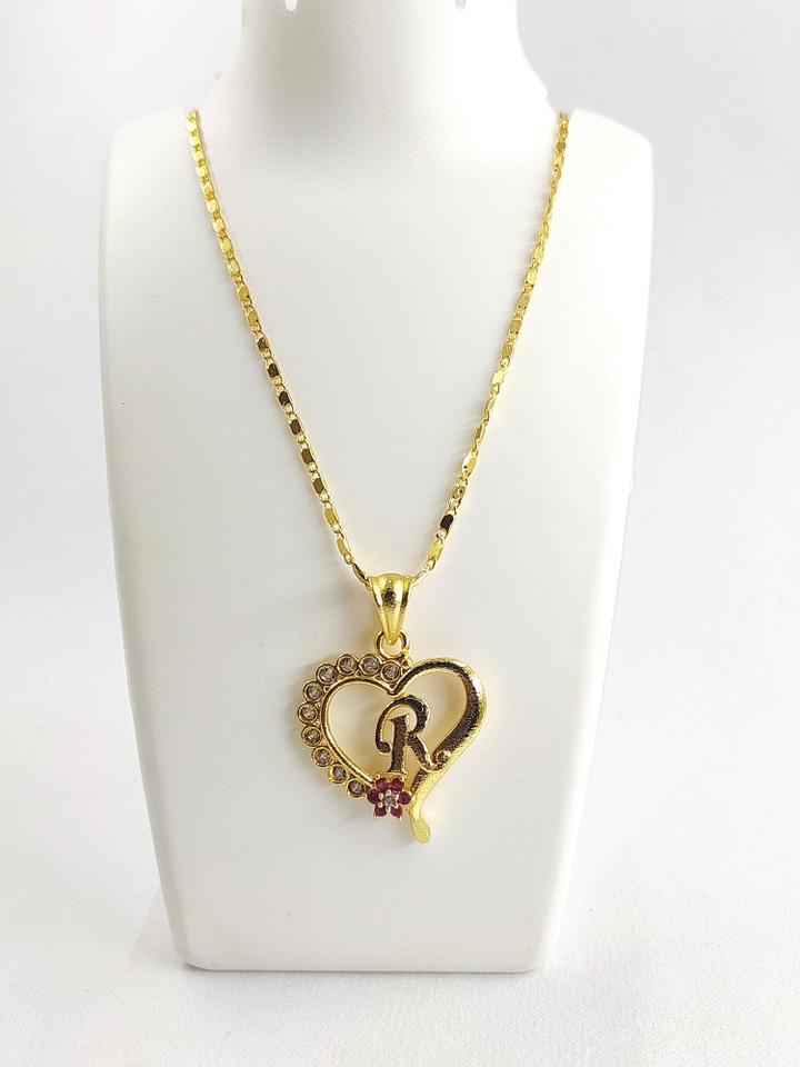 Diamond studded Pendant Locket 