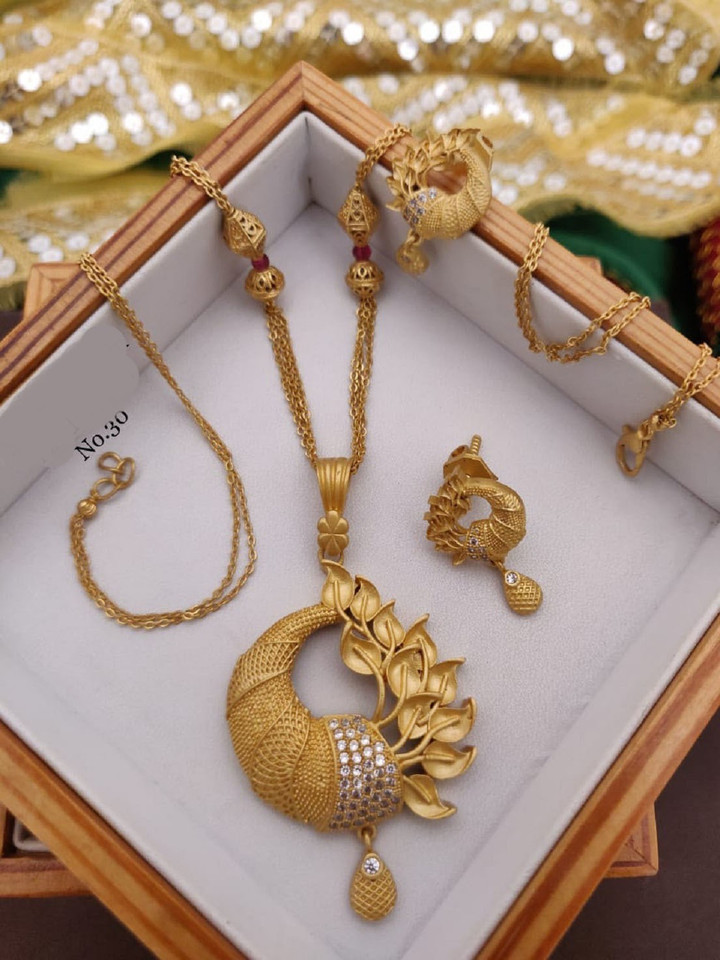 RACHANA FASHION Alloy Gold-plated 