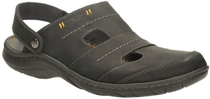 clarks sandals flipkart