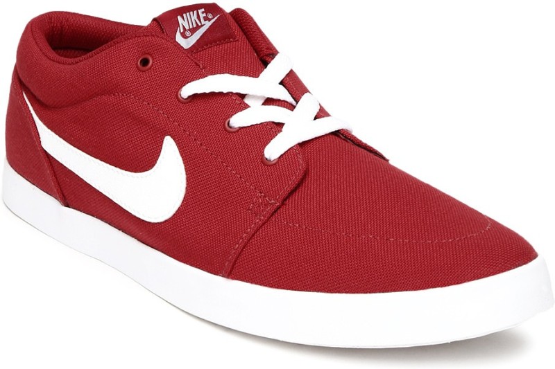 nike red colour casual shoes