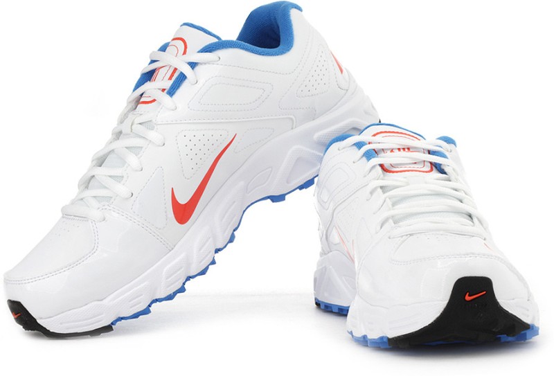 nike potential cricket shoes